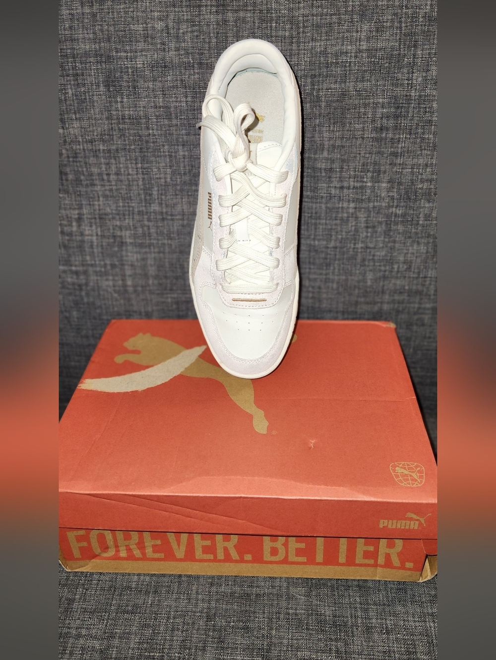 Puma Carina Street Platform Sneakers ✨ White & Silver | Size 8.5 EUC